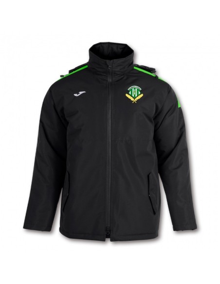 "anorak CD Borges del Camp", "Joma" y "invierno"